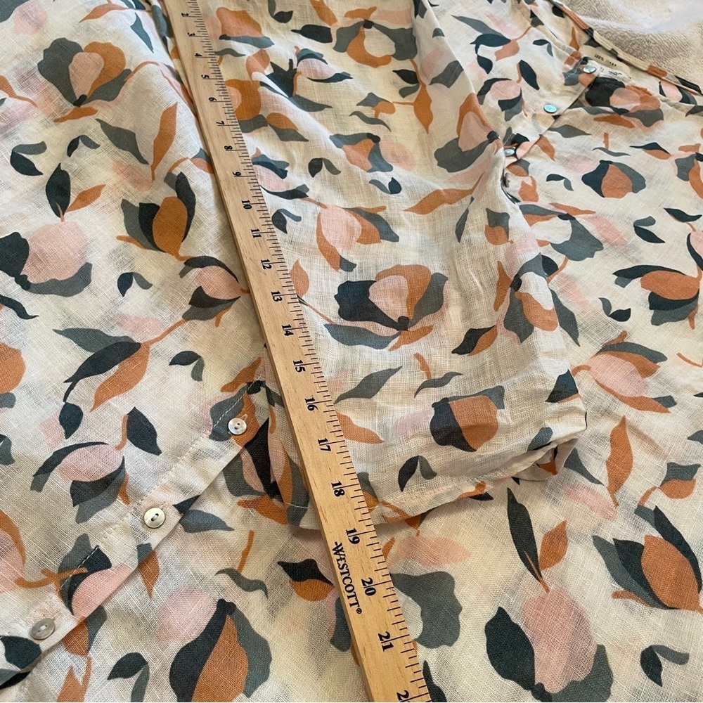 Rachel Zoe Floral- Button front/Tab Sleeves-Plus Size 3X 100% Linen Blouse/Tunic - Picture 10 of 11